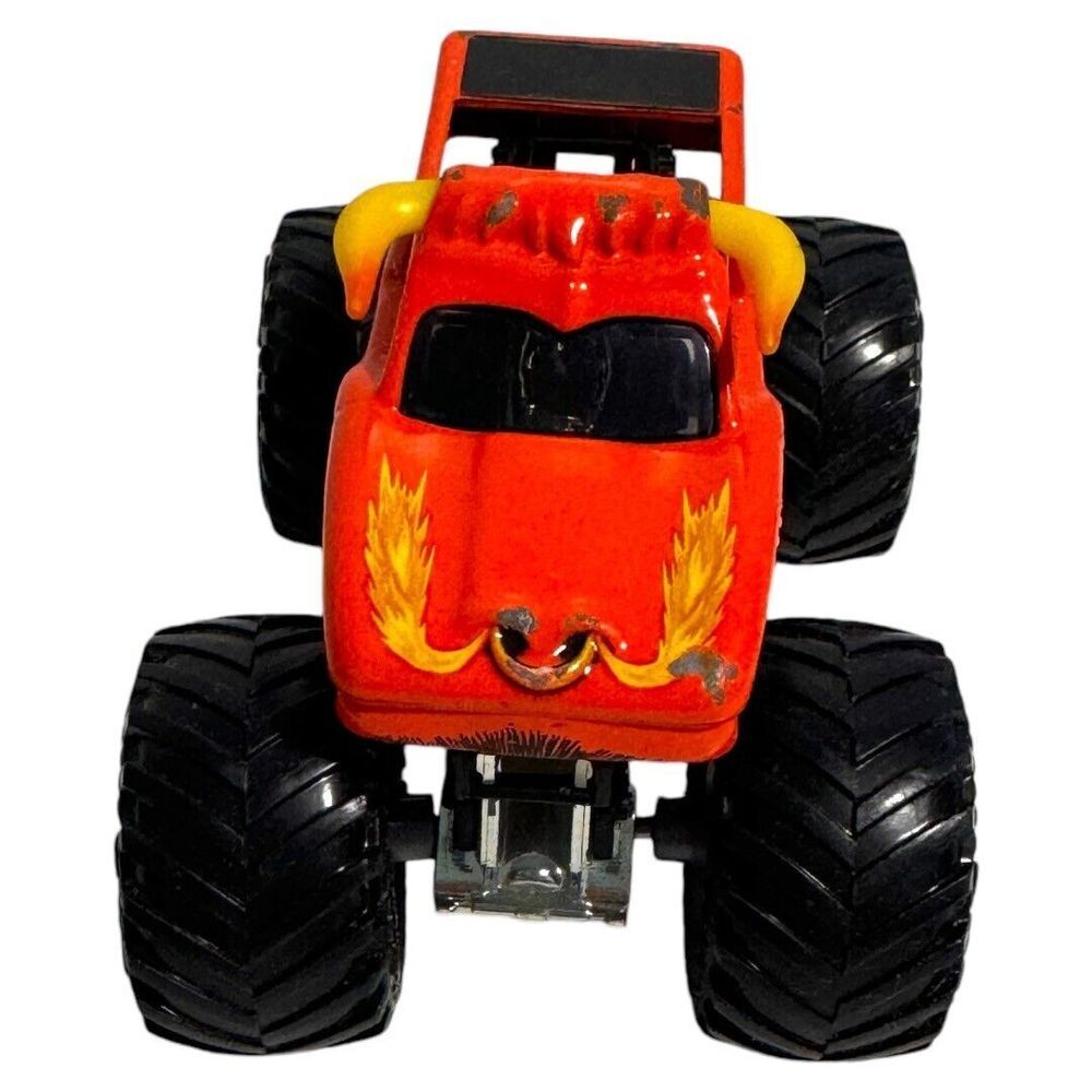 MONSTER JAM PIT PARTY MONSTER‎ TRUCK DIE-CAST 5 VEHICLE 1:64 SCALE